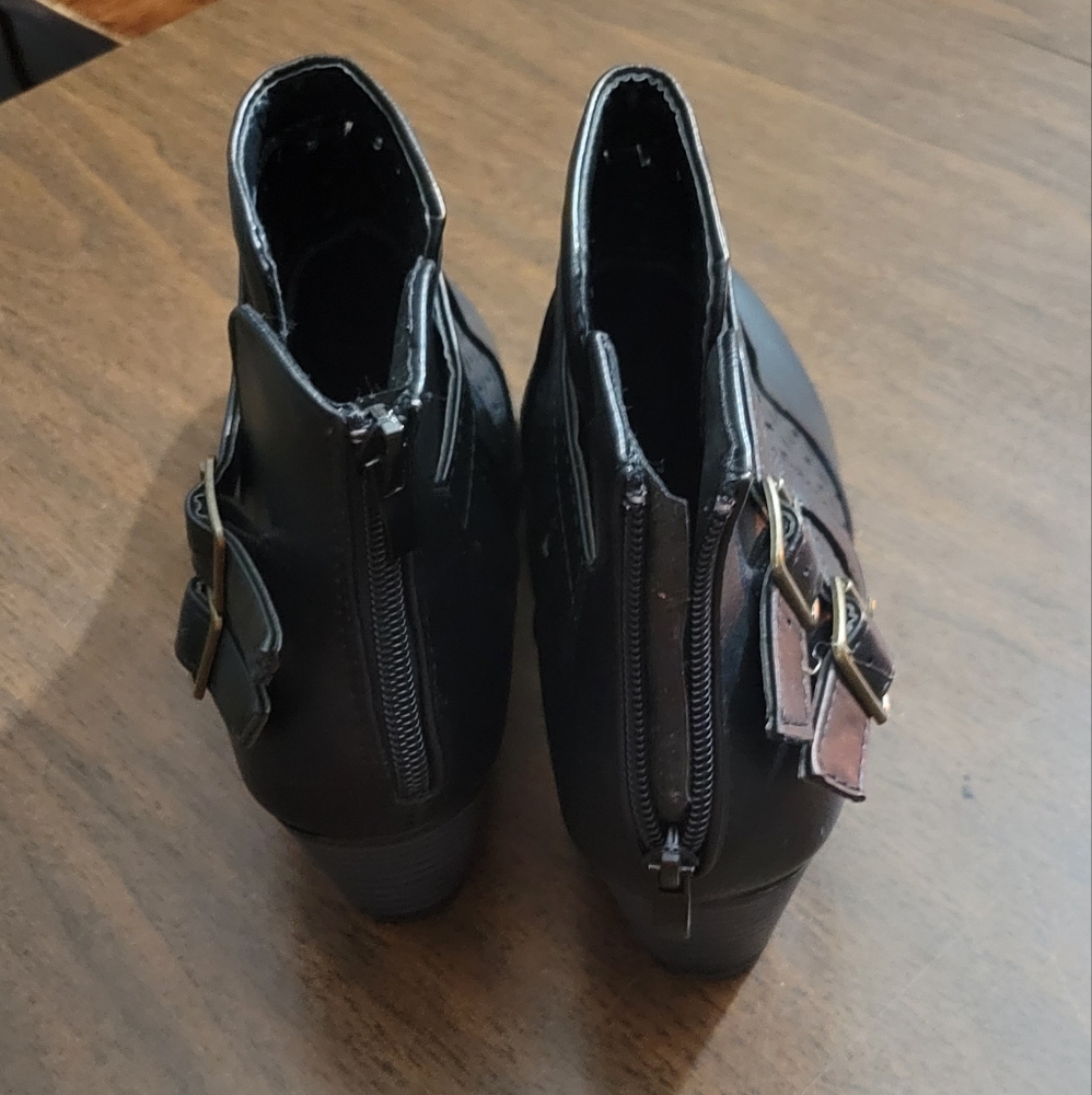 Ankle Black Strap Buckle Zipper Boots - Picture 5 of 6